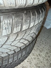 4ks zimné 205/45 R18 GoodYear - 8