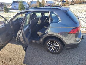 Volkswagen Tiguan - 8