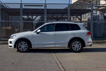 Volkswagen Touareg R-line 3.0TDI PREMIUM webasto - 8