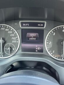 Mercedes GLA  4matic - 8