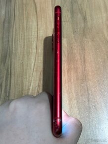 Predám Apple iPhone 11 128GB RED Známky opotrebovania - 8