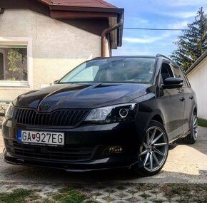 Skoda čierny znak čierne loga emblemy - 8