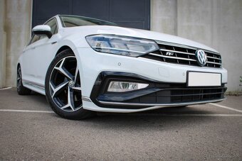 Volkswagen Passat Variant R-LINE 2.0 TDI DSG Highline - 8