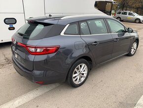 Renault Megane 2019 - 8