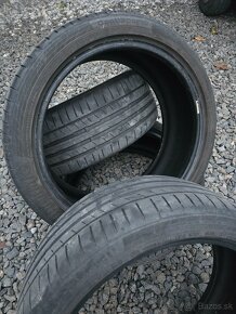 Predam letne pneu continental 225/40 R18 - 8