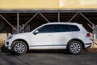 Volkswagen Touareg II 3.0 V6 4MOTION - 8