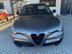 Predám Alfa Romeo Stelvio 2,0 Turbo 280k Q4 - 8