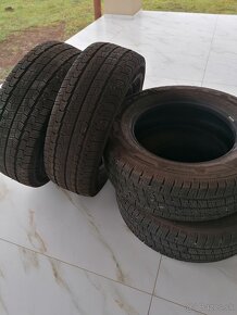 Zimné pneumatiky 225/65 R16C - 8