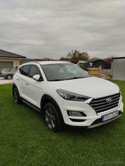 Hyundai Tucson - 8