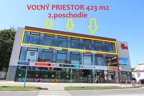 Obchodný priestor s výkladom do ulice 423 m2 v centre mesta - 8