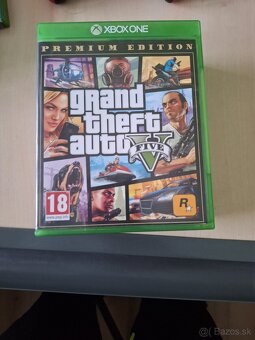 Predám Xbox one - 8