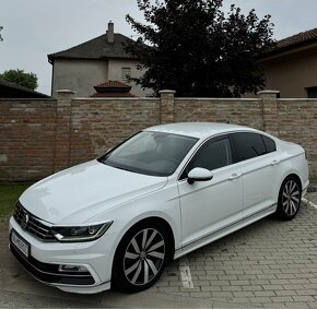 Volkswagen Passat B8 2.0 TDI R-LINE - 8