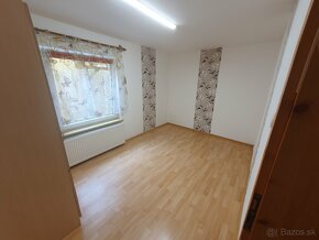 Prenájom 3+1 apartmán na prízemí v rodinnom dome - 8