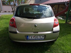 Renault Clio III 1.2 benzín 55kW - 8