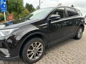 Toyota RAV 4 Hybrid EditionNAVIKAMERAAHK - 8