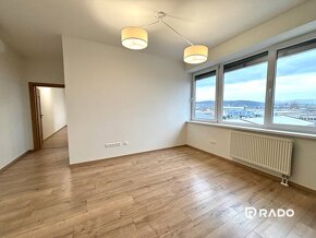 RADO|Na predaj 3–izb.byt, 66 m², Trenčín, ul. Zlatovská - 8