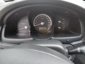 Predaj auta Kia Sportage 4 x 4,. - 8