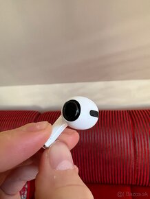 AirPods Pro 1 generácia s MagSafe púzdrom - 8