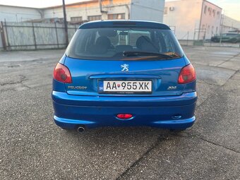 Peugeot 206 - 8