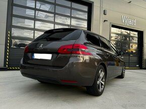 Peugeot 308 SW - 8