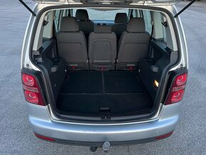 VOLKSWAGEN TOURAN 1,9TDi 77kW BXE 7 MIEST dovoz FR - 8