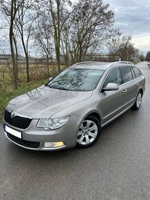 Škoda Superb Combi 2.0 TDi 103kw 2011 - 8