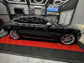 Audi S5 Sportback 3.0TFSI Quattro - 8