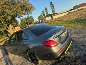 Mercedes E AMG 53 Look - 8