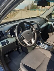 KIA Sorento 2,2 crdi - 8