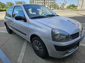Renault Clio 1.2 - 8