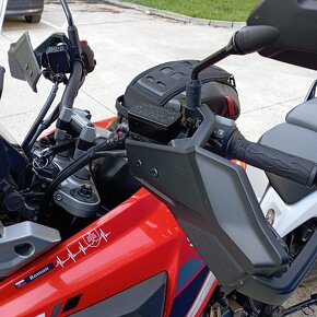 Suzuki DL V strom 1050 xt - 8