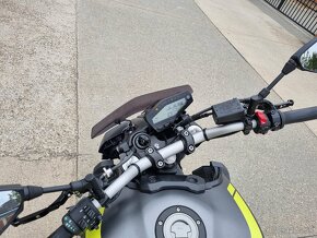 Yamaha MT09 - 8