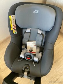 Autosedačka Britax Romer Dualfix M i-size - 8