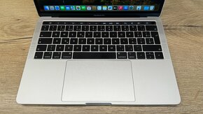 Apple MacBook Pro 13" Touch Bar 2019 Silver - 8