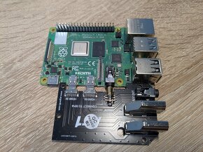 Raspberry Pi 4 Model B 8GB +  Argon ONE M.2 Case + SSD 1 TB - 8