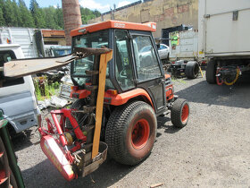 Traktor Kubota sT 30 4x4 + sekačka - - 8