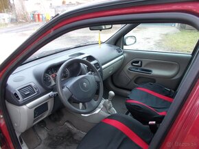 Renault Clio 1,2 16V - 8