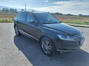 VW Touareg R-line 3.0 TDI - 8