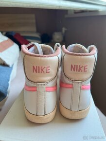 Nike blazer 37,5 - 8