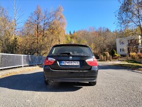 BMW 318i E91 - 8