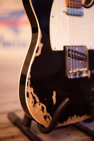 Classic 60's Black Relic Telecaster - 8