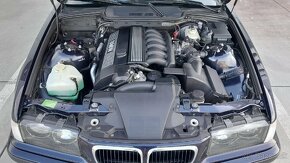 BMW E36 coupe youngtimer - 8