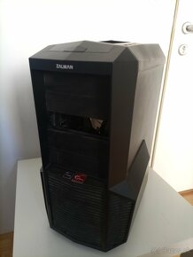 Ryzen 7 3700X/16GB RAM/AMD Radeon RX 6700 (10 GB) - 8