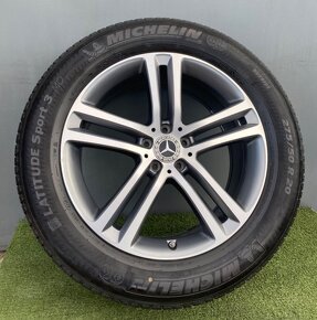 Letní/zimní sady Mercedes GLE W167 275/50R20 - 8