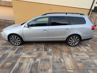 VOLKSWAGEN PASSAT VARIANT 2.0 TDI  103 kW CR NAVI - 8