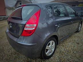 Hyundai i30 1.4i CVVT Facelift 2011 111 000km - 8