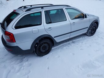 škoda octavia scout - 8