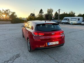 Hyundai i30 2017 100k - 8