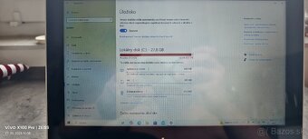 Lenovo Yoga 300 11,6" dotykový displej - 8