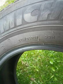 215/65 R17 Michelin Alpin 5 Rok 2018 - 8